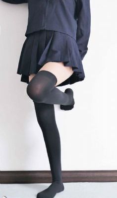 sm男虐女地下室调教_BD英语超清在线观看